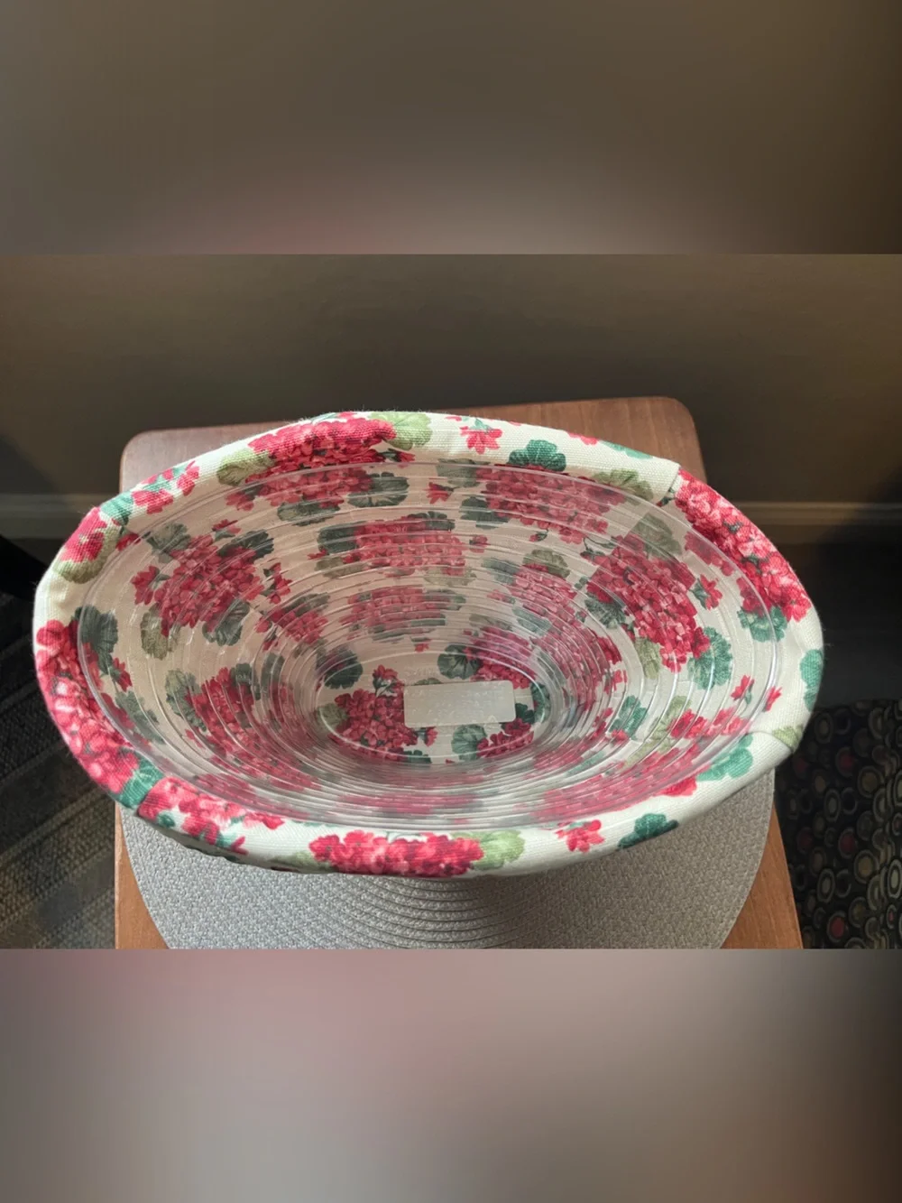 Longaberger 2002 Geranium Basket with Protector and Liner